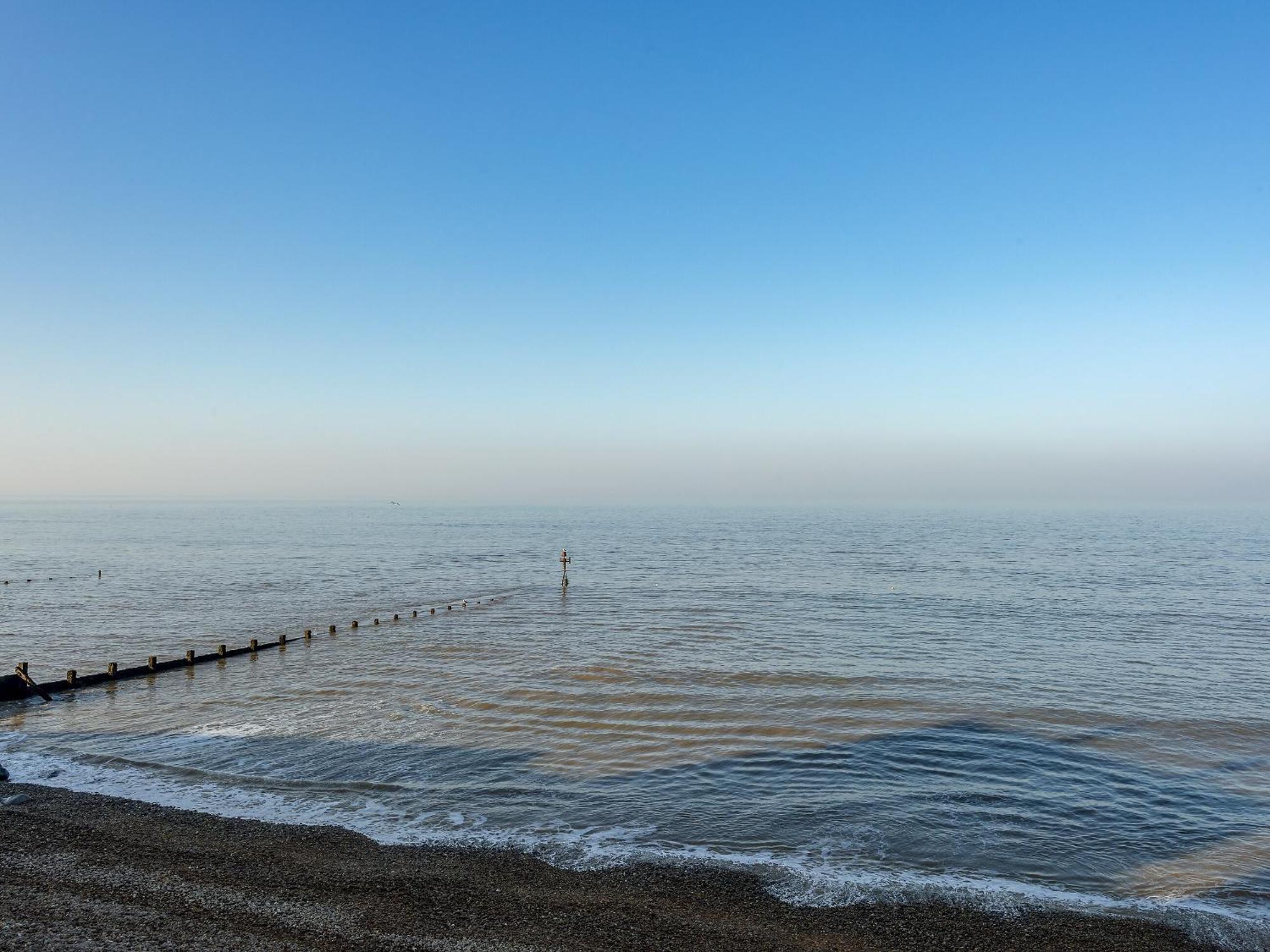 West End Cottage Sheringham Bagian luar foto
